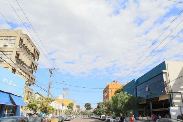 Frio d&aacute; lugar ao calor e tempo seco e inverno ter&aacute; m&aacute;xima de 40&ordm;C