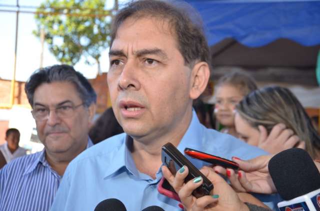 Sem l&iacute;der pol&iacute;tico, Bernal chega ao 111&ordm; dia com fama de &quot;centralizador&quot;
