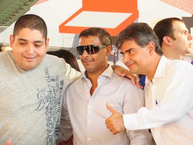  Prefeito diz que edital para nova concess&atilde;o do &ocirc;nibus sai at&eacute; quarta