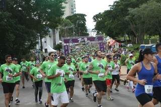 Evento contou com a participação de mais de mil corredores na manhã deste domingo (Fotos: Saul Schramm)