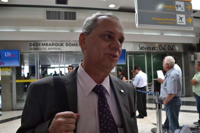 Observador nacional chega &agrave; Capital para dar desfecho &agrave; crise na OAB