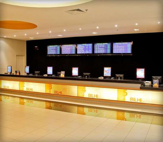 Rede de cinema no Shopping Bosque dos Ip&ecirc;s abre sele&ccedil;&atilde;o de funcion&aacute;rios