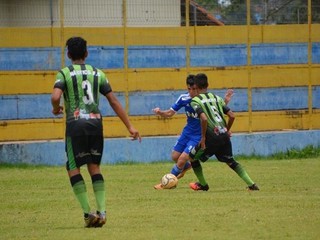 Grêmio Santo Antônio e Náutico (de verde) disputarão torneio na Capital (Foto: Divulgação)