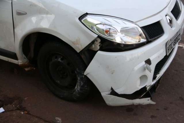 Pol&iacute;cia encontra bebida em carro envolvido em racha e jovens continuam presos