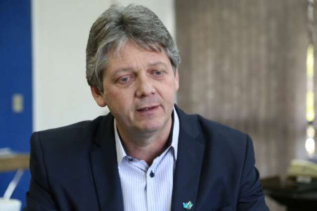 Secret&aacute;rio estima que nova solu&ccedil;&atilde;o para Aqu&aacute;rio saia em at&eacute; 15 dias