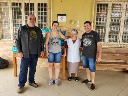 Ana Maria &quot;trintou&quot; e no lugar do presente, pediu fralda numa corrente pelo bem