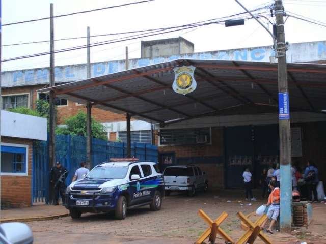 Campanha arrecada livros para cinco pres&iacute;dios de Campo Grande