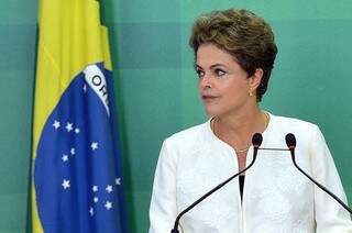 Dilma Roussef se pronunciou pela primeira vez após aprovação do processo de impeachment pela Câmara nesta tarde. (Foto: Agência Brasil)