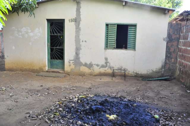 Homem Coloca Fogo Na Pr Pria Casa E Assusta Moradores Do Santa Em Lia