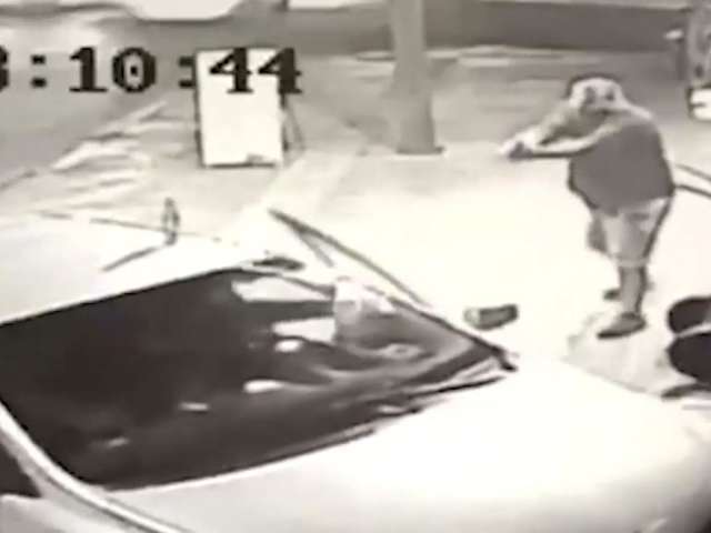 V&iacute;deo de tio morto a tiros, dinheiro de m&aacute;fia e cratera s&atilde;o os mais vistos