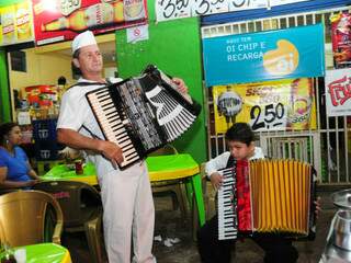 Gaúcho e o pequeno Luiz Carlos Prestes.