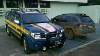  Ve&iacute;culo &eacute; recuperado durante fiscaliza&ccedil;&atilde;o da PRF em Camapu&atilde;