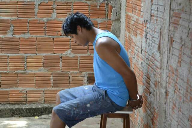  Pol&iacute;cia prende suspeitos de envolvimento em morte de jovem na sa&iacute;da de boate