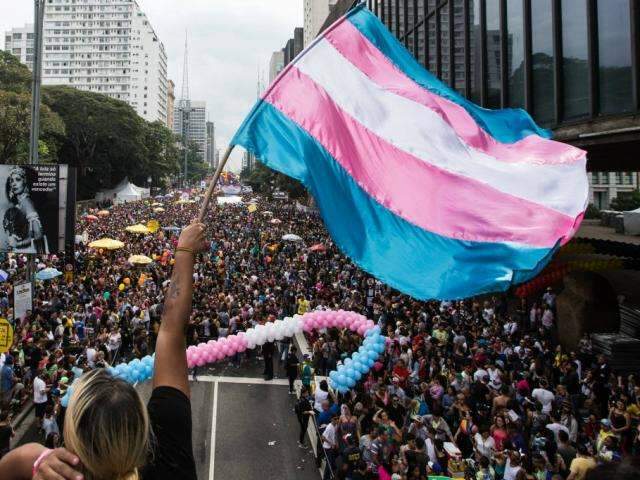 CNJ regulamenta troca de g&ecirc;nero e nome de transexuais, mesmo sem cirurgia