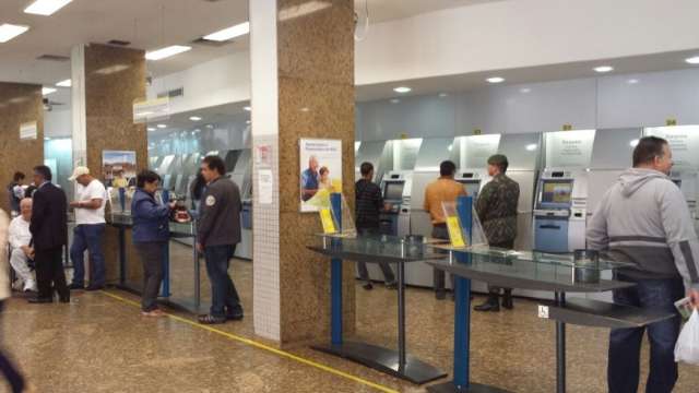 Movimento em bancos e correspondentes &eacute; calmo em 3&ordm; dia de greve