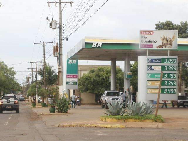 Ap&oacute;s aumento na refinaria, alta chega aos postos de Dourados