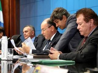Deputados durante a sessão desta quarta na Assembleia Legislativa (Foto: Victor Chileno / divulgação)