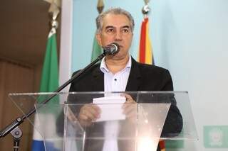 Governador do Estado, Reinaldo Azambuja (PSDB), nesta quinta-feira (2). (Foto: Fernando Antunes)