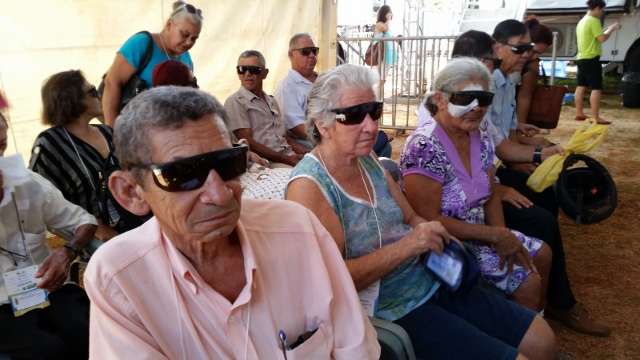 Em duas semanas, caravana faz 55 mil procedimentos e zera fila de exames