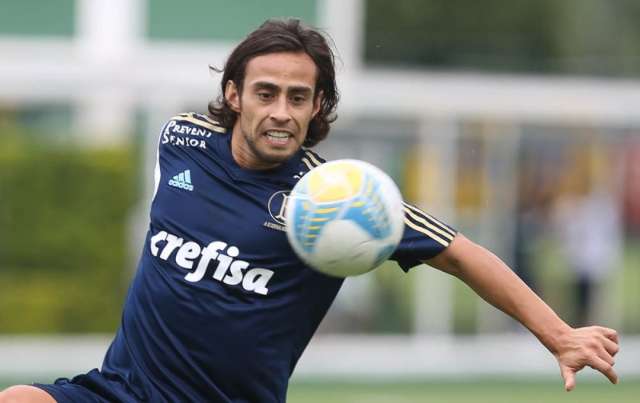 Com Valdivia no banco, Palmeiras enfrenta o Mogi Mirim hoje &agrave; tarde