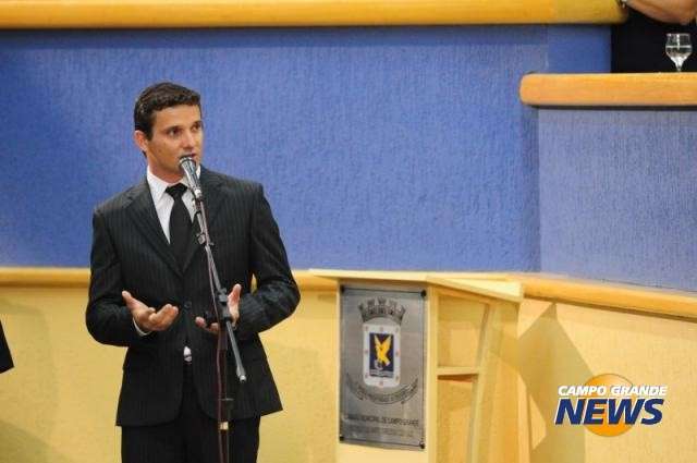 Romero lembra que Bernal n&atilde;o reduziu tarifa apenas cumpriu MP
