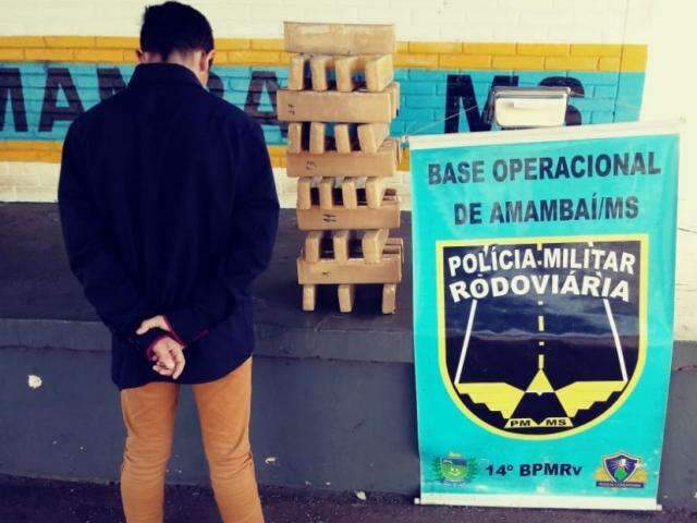 Jovem de 18 anos &eacute; preso com maconha que levaria de MS para Santa Catarina