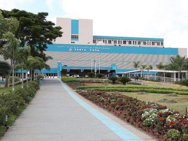 Pacientes recusam transfer&ecirc;ncia para HU e preferem fila da Santa Casa