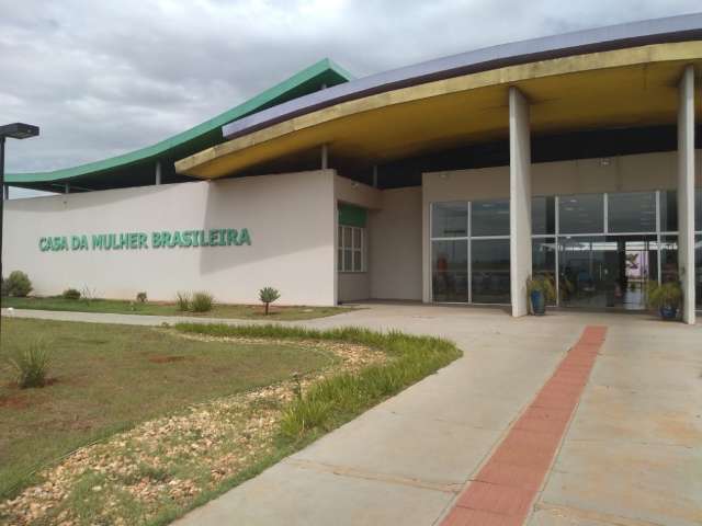 Den&uacute;ncia de cantora-mirim levou a homem com fotos de beb&ecirc;s abusados