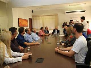 Reunião nesta terça-feira acertou detalhes para reforço da segurança em Coronel Sapucaia. (Foto: Subcom/Divulgação)