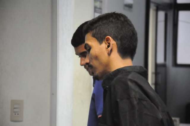 Ladr&otilde;es flagrados ao invadir banco tinham &ldquo;grupo de apoio&rdquo; no Whatsapp