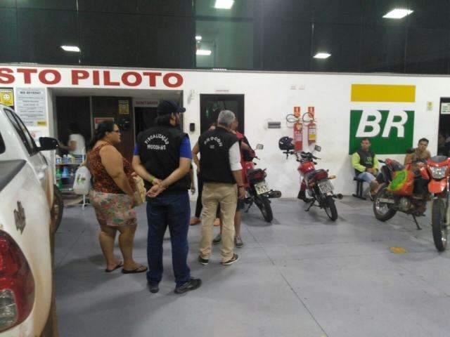 Ap&oacute;s reabastecimento, Procon intensifica fiscaliza&ccedil;&atilde;o em postos