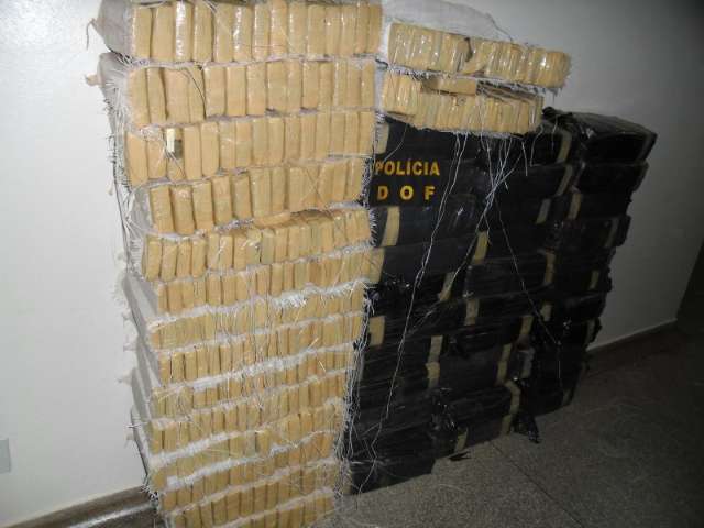 Meia tonelada de maconha &eacute; apreendida pelo DOF 