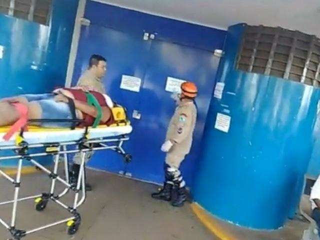 Bombeiro socorre v&iacute;tima de acidente e encontra porta fechada em hospital