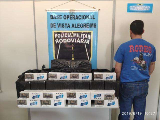 Homem &eacute; detido com cigarros contrabandeados que renderiam R$ 11 mil 