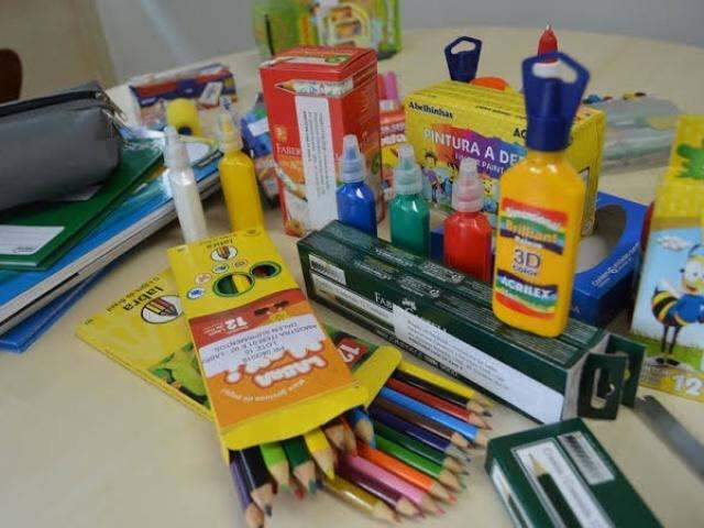 Pre&ccedil;o do material escolar varia at&eacute; 11 vezes de uma uma loja para outra