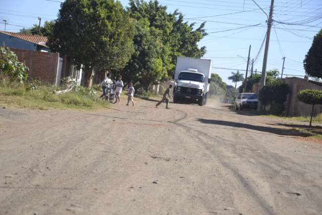 Com furto toda a semana, moradores de residencial cobram policiamento