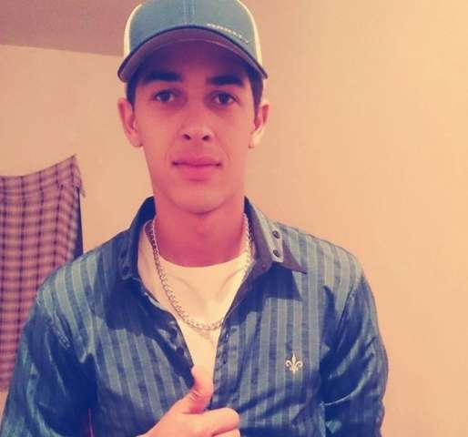 Bombeiros localizam corpo de rapaz que se afogou no Rio Dourados