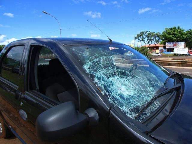 Morador de rua &eacute; socorrido em estado grave ap&oacute;s ser atropelado 