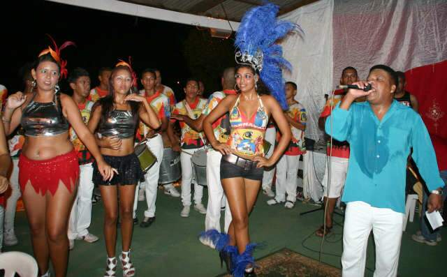  Carnaval 2012: Mocidade da Nova Corumb&aacute; canta MS e quer o t&iacute;tulo