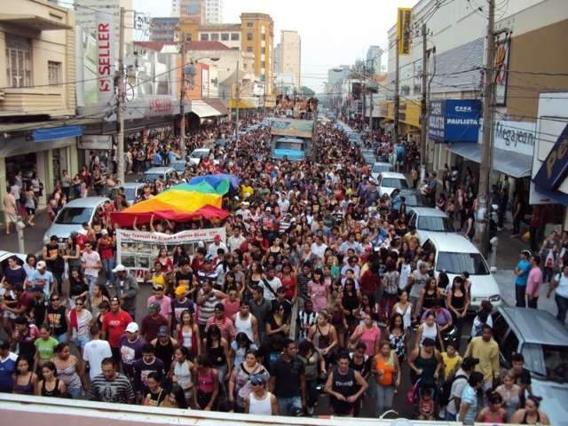 Parada da Diversidade sair&aacute; da pra&ccedil;a Ary Coelho dia 25 