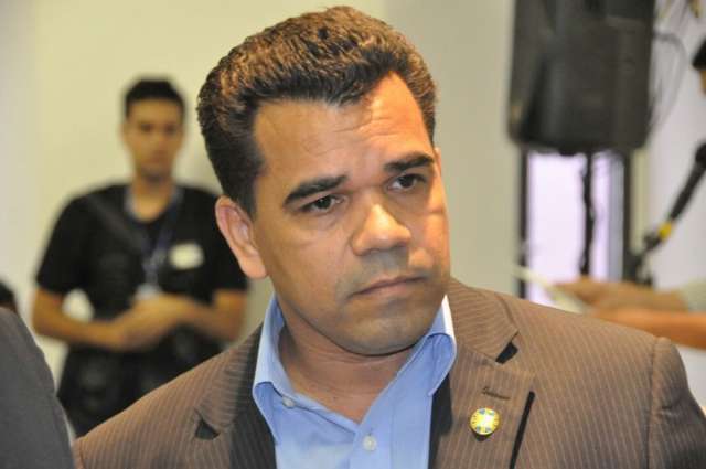 Libera&ccedil;&atilde;o de R$ 25 mi ir&aacute; retomar 16 frentes de obras em sete bairros
