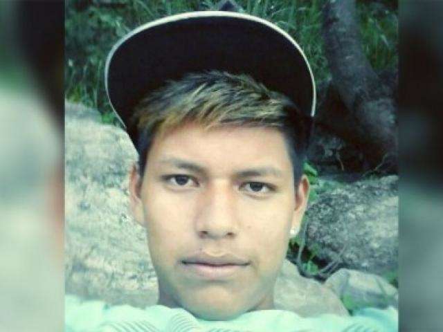 Adolescentes que mataram jovem com 10 facadas s&atilde;o apreendidos