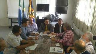 Cúpula estadual foi à prefeitura convidar Olarte para deixar o PP e retornar ao PSC (Foto: Cleber Klajus)