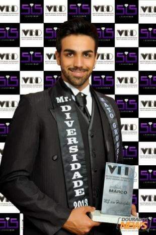 Candidato de MS vence concurso &ldquo;Mister Brasil Diversidade&rdquo; , criado para gays