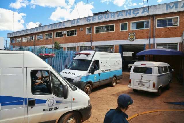 Pol&iacute;cia faz reconstitui&ccedil;&atilde;o de atentado contra agentes penitenci&aacute;rios na M&aacute;xima