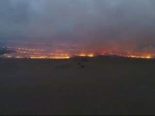 Incêndio florestal em pripriedade de Ribas do Rio Pardo no ano passado (Foto: André Luiz)