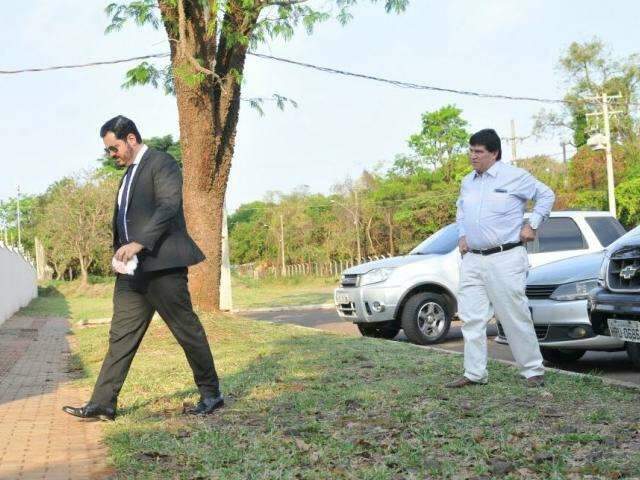 Empres&aacute;rio tem rela&ccedil;&otilde;es com procurador, mas advogado nega crime