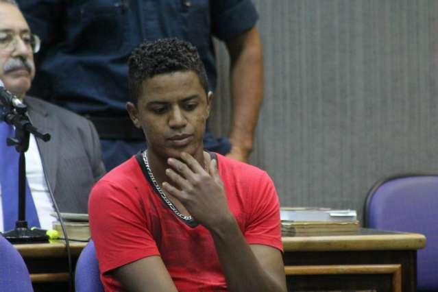 Pedreiro &eacute; condenado a cinco anos ap&oacute;s confessar assassinato