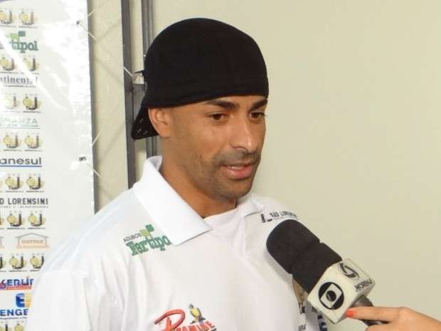 Itapor&atilde; anuncia contrata&ccedil;&atilde;o de Pedr&atilde;o, ex-Gr&ecirc;mio Barueri, para a S&eacute;rie B