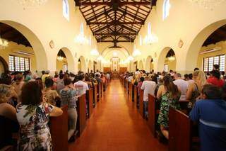 Interior da Igreja (Foto: Arquivo/Campo Grande News)